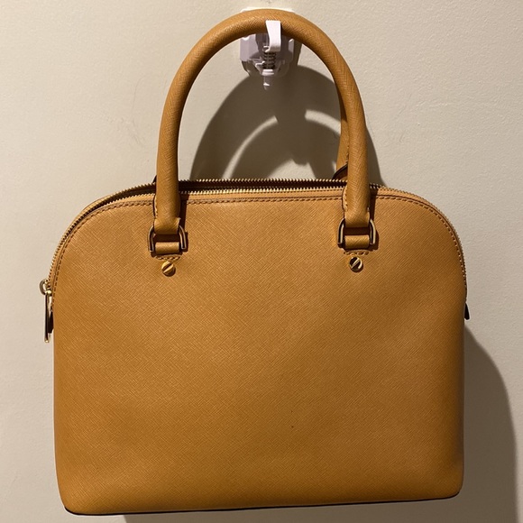 Michael Kors Crossbody - Picture 2 of 16